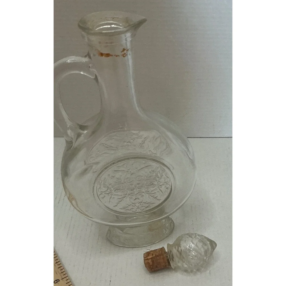 Vintage Glass Decanter Embossed Floral Medallion Pineapple Stopper 9in